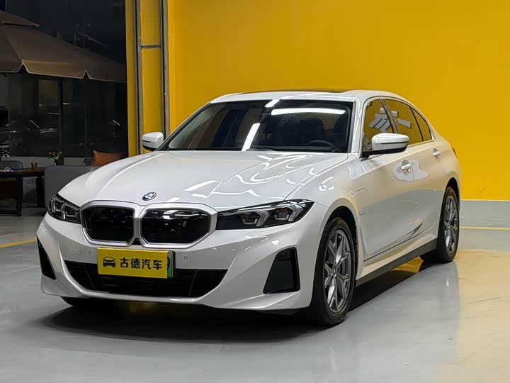 BMW i3 2024 eDrive 35 L