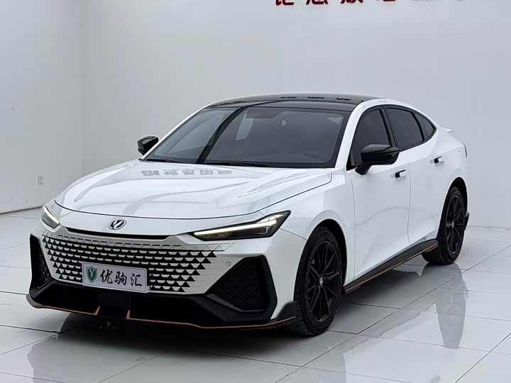 Changan UNI-V 2023 2.0T sharp version