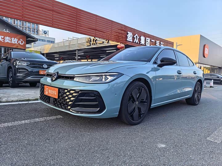 CLE 2024 Model CLE 300 4MATIC Version