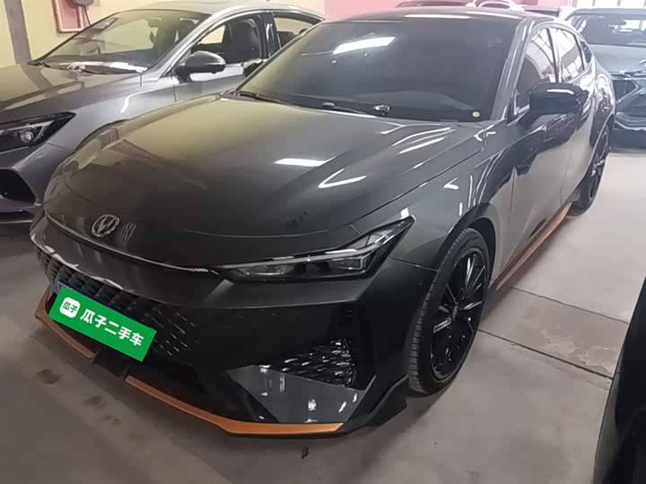 Changan UNI-V 2024 1.5T noble sports model