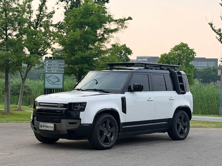 Land Rover Defender 2024 110 3.0T P400 X-DYNAMIC HSE