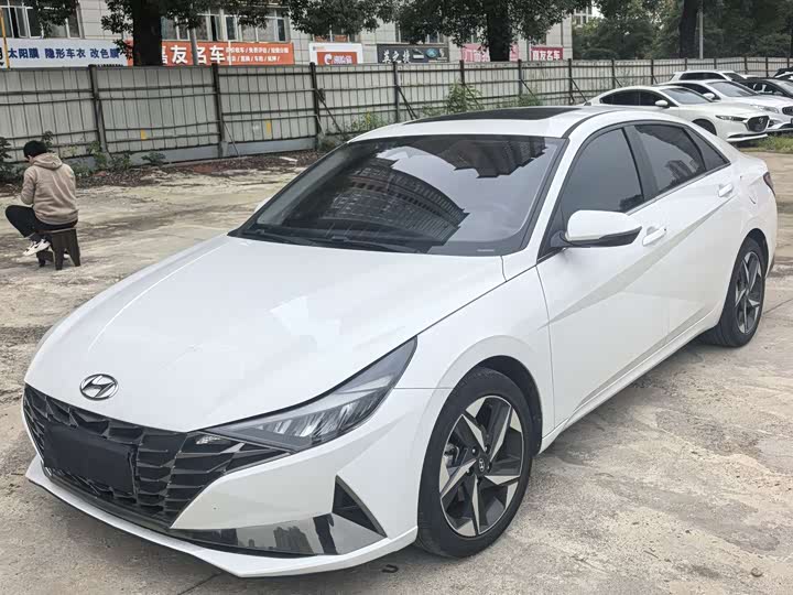 2022 Model 1.5L CVT GLS Edition