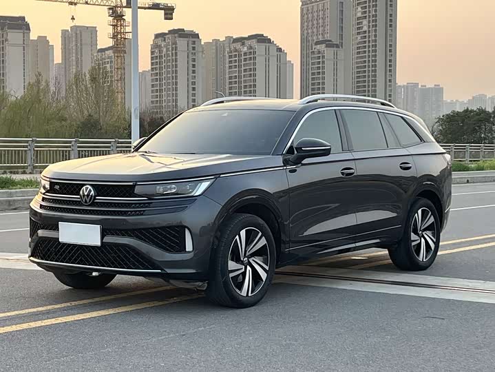 Lanxun 2024 380TSI four-wheel drive R-Line cruise version