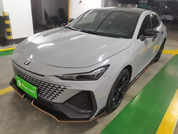 Changan UNI-V 2022 2.0T Speed ​​Edition
