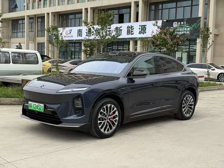 EC6 2025 Model 75kWh