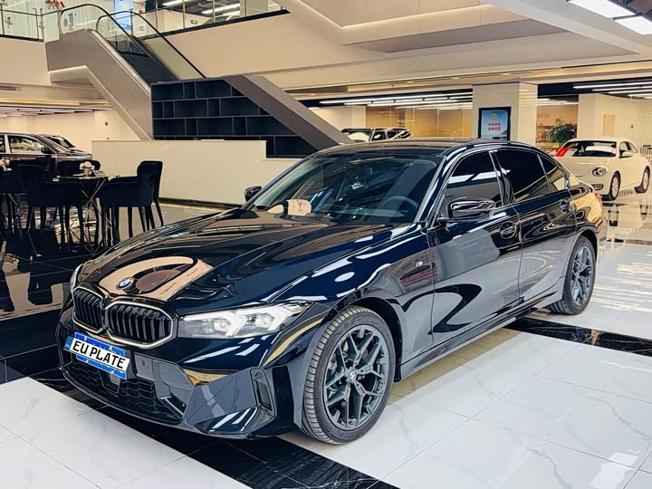 BMW 3 Series 2025 Model 330Li M Sport Night Edition