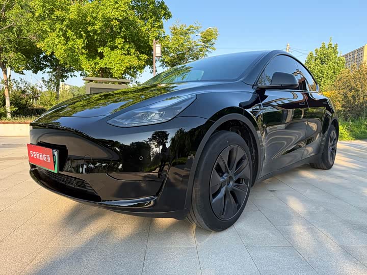 Model Y 2023 Rear-Wheel Drive