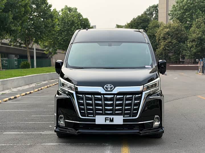 HIACE 2023 Model 3.5L Edition