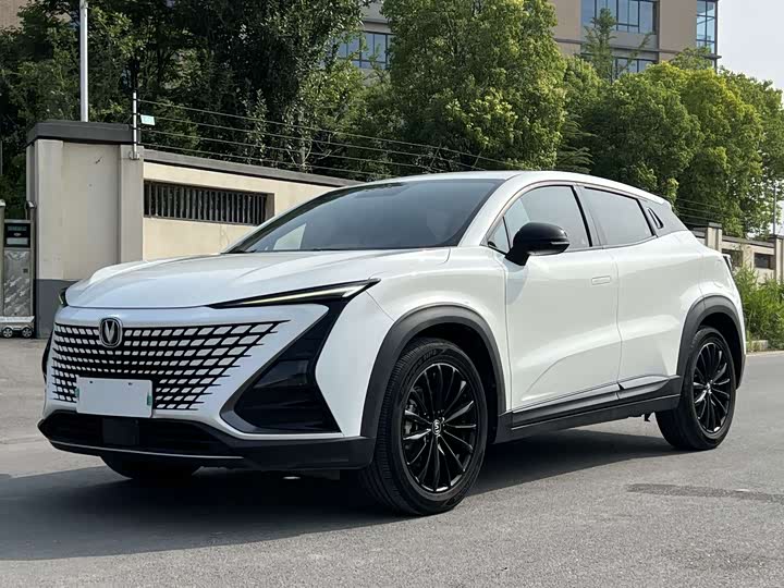 UNI-T 2022 Model 1.5T Version