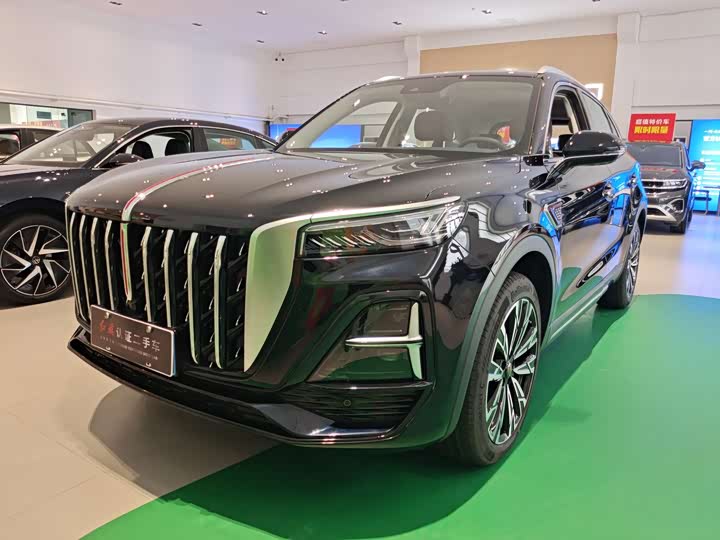 Hongqi HS5 2023 2.0T four-wheel drive Qixiang Pro version