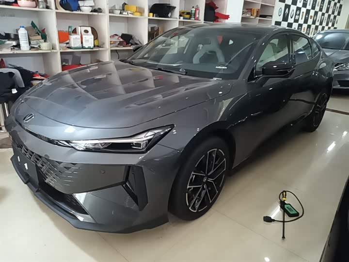 UNI-V iDD 2024 Model iDD 136km Version