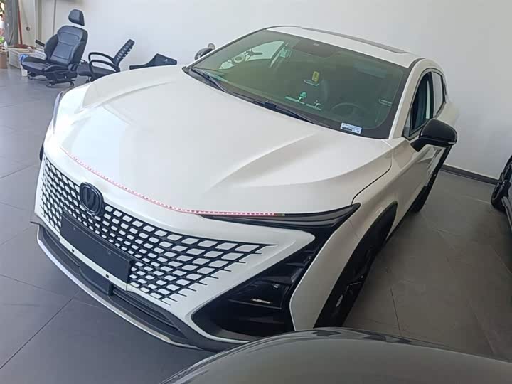UNI-T 2022 Model 1.5T Version