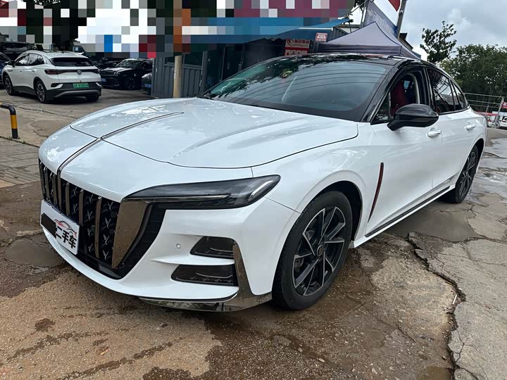 Hongqi H6 2025 2.0T Ultimate Edition