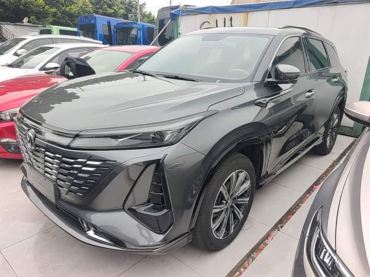 Changan CS75PLUS 2023 third generation 1.5T automatic premium model