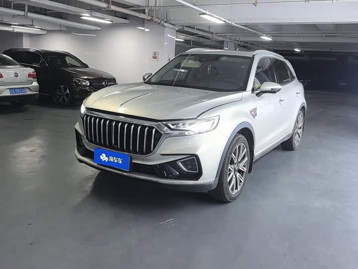 Hongqi HS5 2022 2.0T Zhilian Qixiang four-wheel drive version