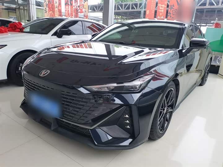 Changan UNI-V 2023 1.5T Prestige Edition