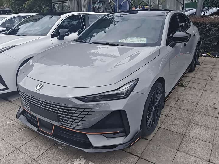 Changan UNI-V 2023 1.5T Sport Edition