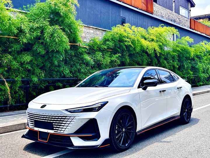Changan UNI-V 2023 1.5T Sport Edition