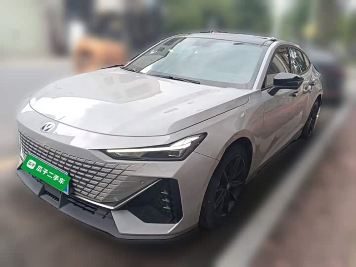 Changan UNI-V 2022 1.5T ZunGui Edition