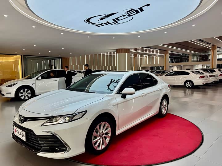Camry 2023 2.0GVP Leading Edition