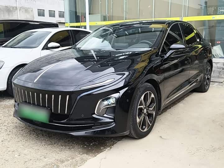 Hongqi E-QM5 2023 Facelift Basic Travel Edition