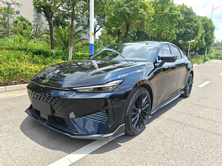 Changan UNI-V 2024 1.5T noble sports model