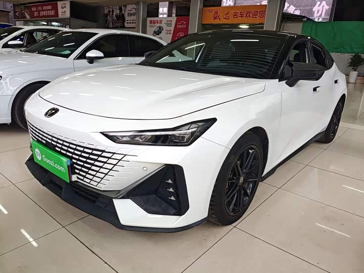 UNI-V 2022 Model 1.5T Version