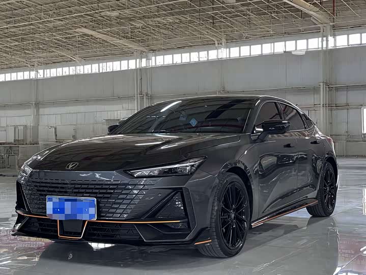 Changan UNI-V 2022 1.5T Sport