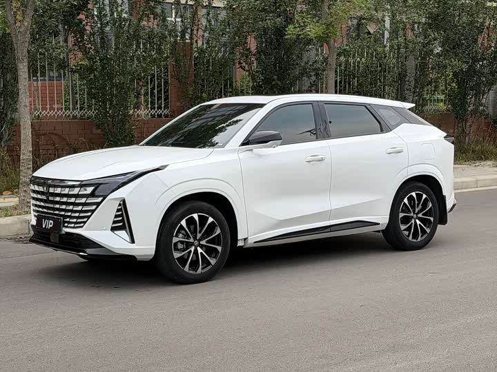 ChangAn UNI-Z PHEV 2024 Blue Whale iDD 125km Superior Type