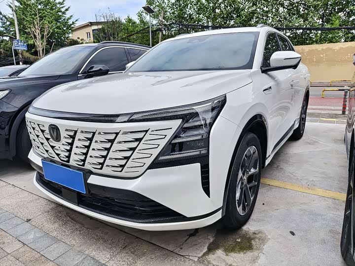 Changan CS75PLUS 2025 fourth generation 1.5T new Blue Whale smart flagship model
