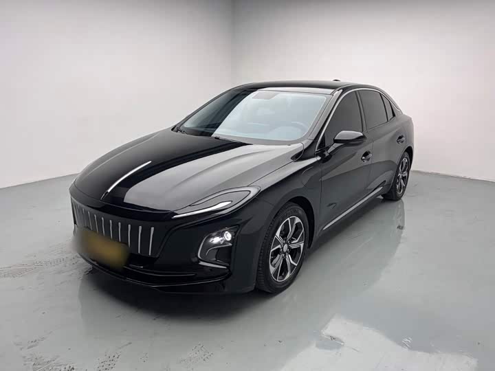 Hongqi E-QM5 2023 Facelift Basic Travel Edition