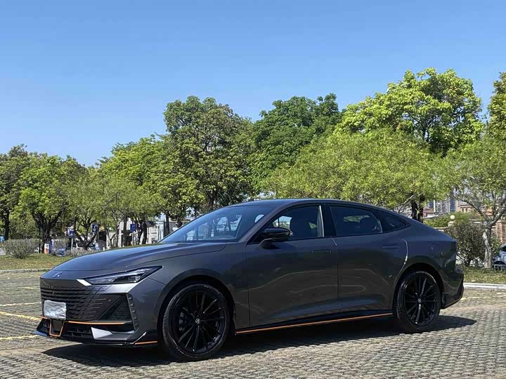 Changan UNI-V 2023 1.5T Sport Edition