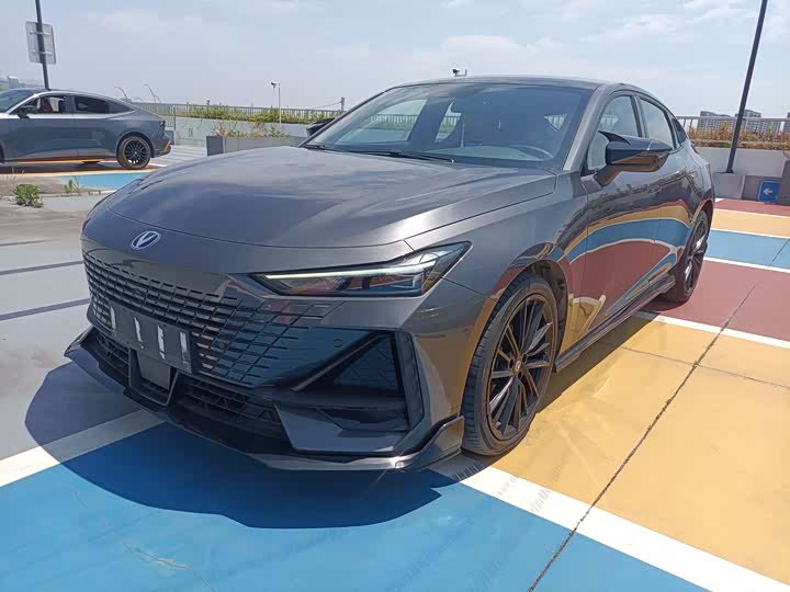 Changan UNI-V 2023 1.5T Sport Edition