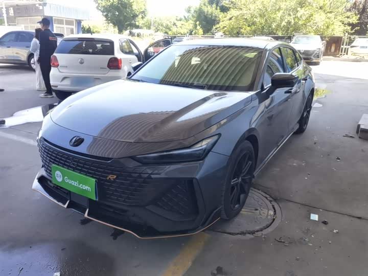 Changan UNI-V 2022 2.0T Speed Edition