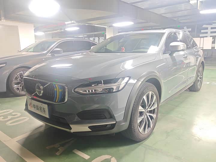Volvo V90 2022 Cross Country B5 AWD Zhiyuan Edition