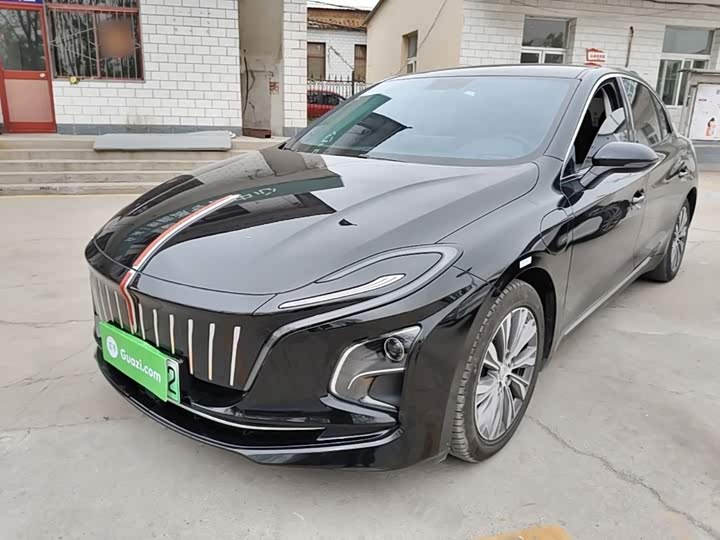 Hongqi E-QM5 2022 431km Charging Enjoyment Edition