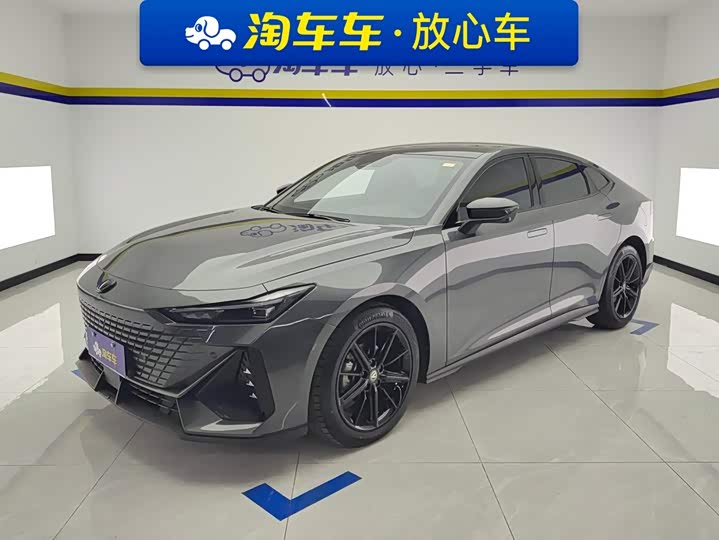 Changan UNI-V 2023 1.5T Prestige Edition