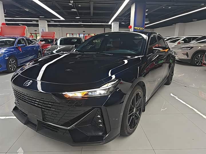 Changan UNI-V 2022 1.5T premium model