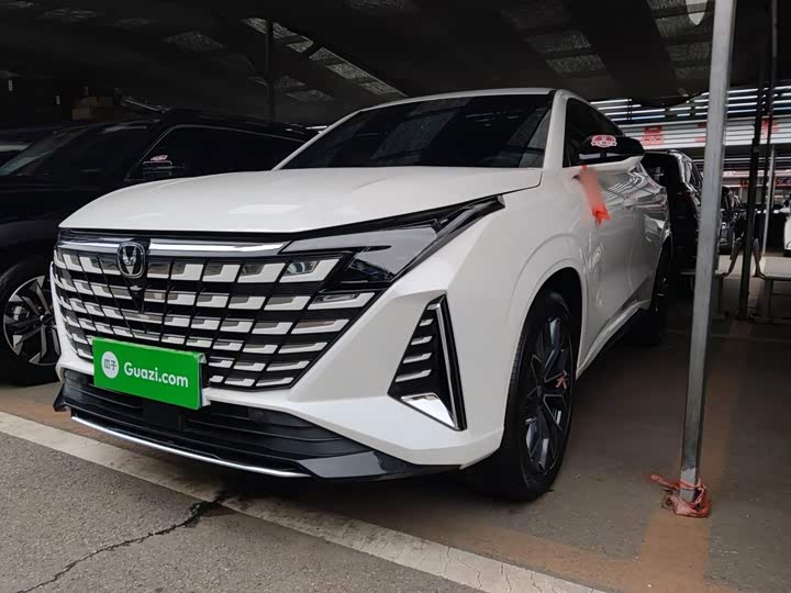 UNI-Z 2025 Model 1.5T Luxury Version