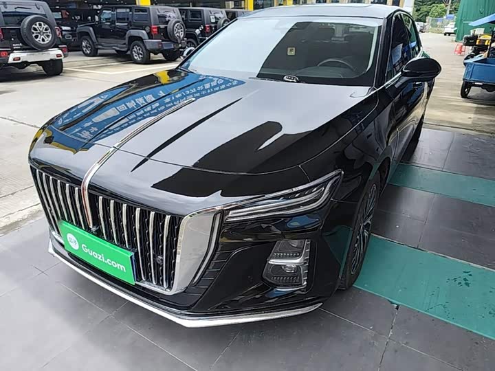 Hongqi H5 2025 Model 2.0T Automatic Qichang Edition