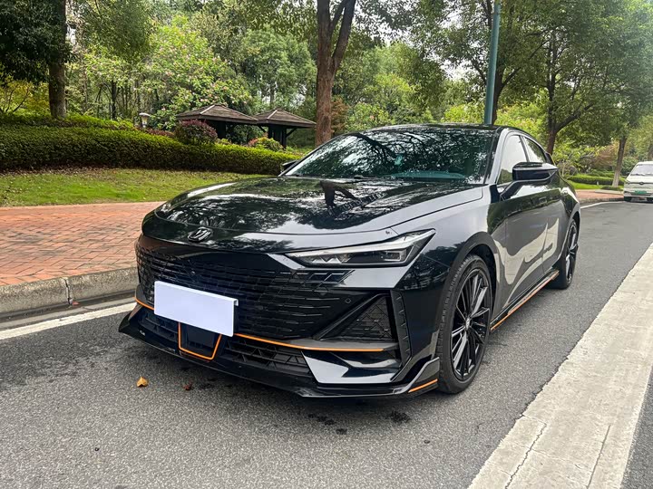 Changan UNI-V 2022 1.5T Sport