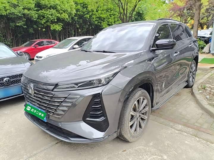 Changan CS75PLUS 2024 third generation championship version 1.5T smart driving and powerful model