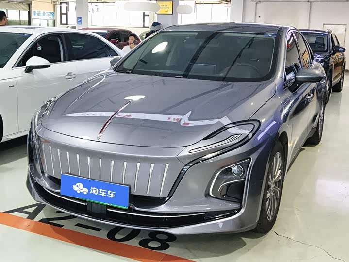 Hongqi E-QM5 2024 model 610km PLUS