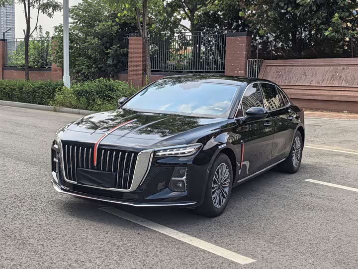 Hongqi H5 2025 1.5T DCT Flag Rhyme Edition