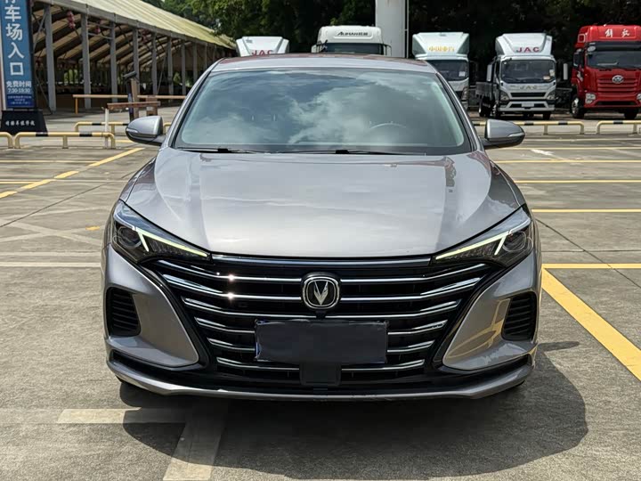 Model PLUS 1.6L GDI CVT Version