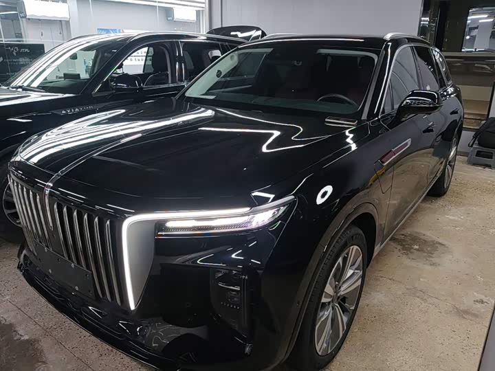 Hongqi E-HS9 2022 690km Qixiang Edition Six-Seater