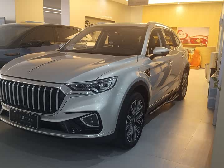 Hongqi HS5 2022 2.0T Zhilian Qixiang four-wheel drive version