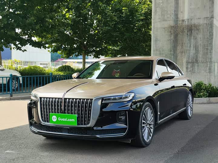 Hongqi H9 2023 2.0T Zhilian Qichang Edition