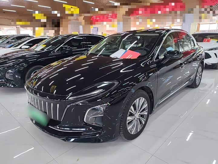 Hongqi E-QM5 2022 431km Charging Enjoyment Edition