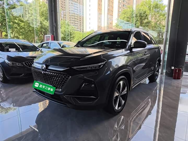 Changan X7 PLUS 2024 model 1.5T automatic intelligent enjoyment type 5 seats